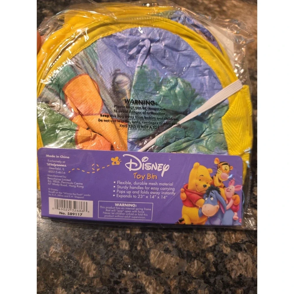 Vtg Disney Pooh Bear Pop-Up Mesh Clothes Hamper with Handles New